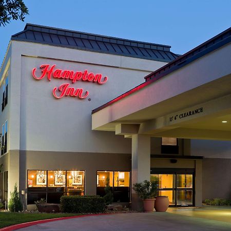 Hampton Inn Houston Стаффорд Экстерьер фото
