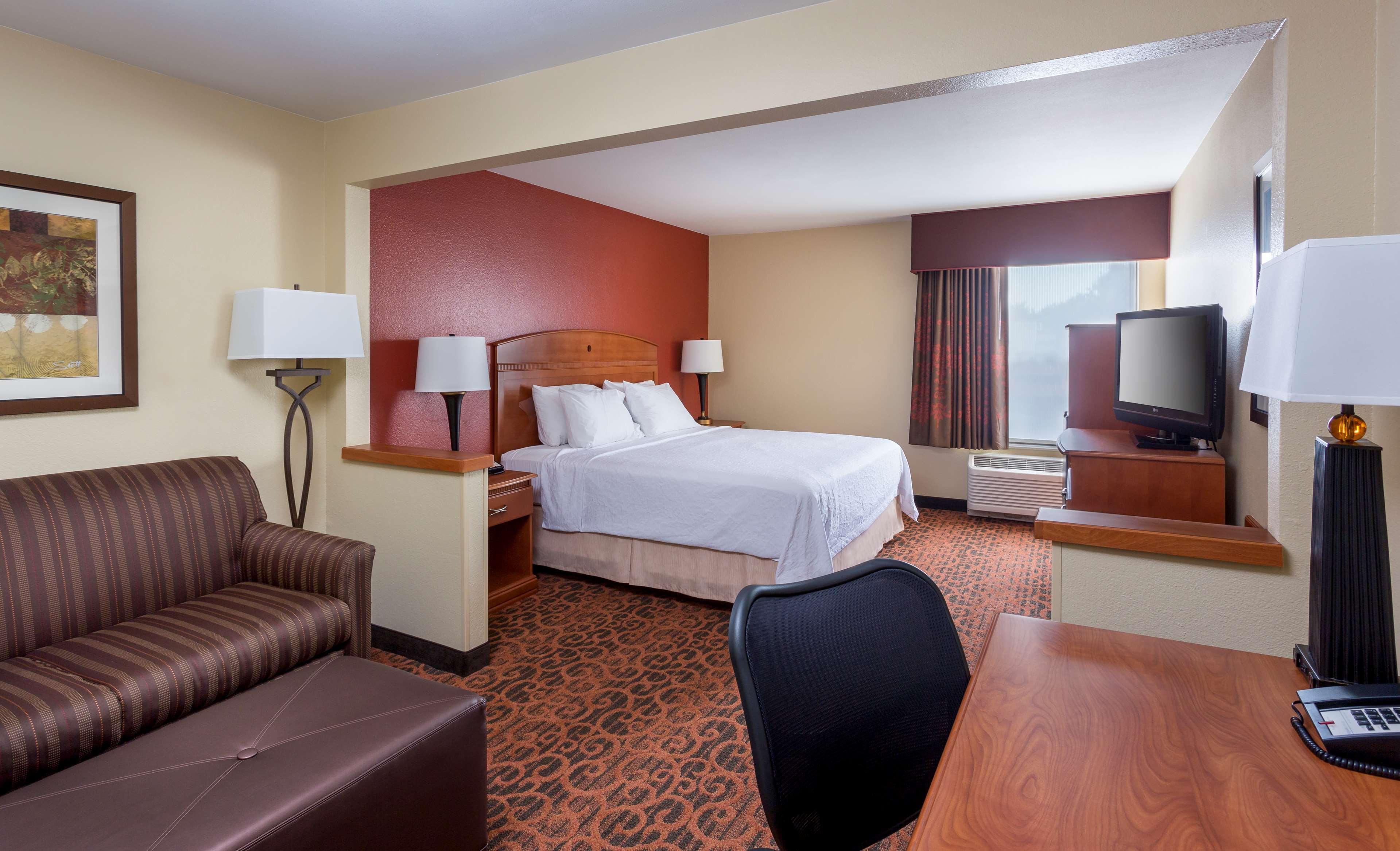 Hampton Inn Houston Стаффорд Экстерьер фото