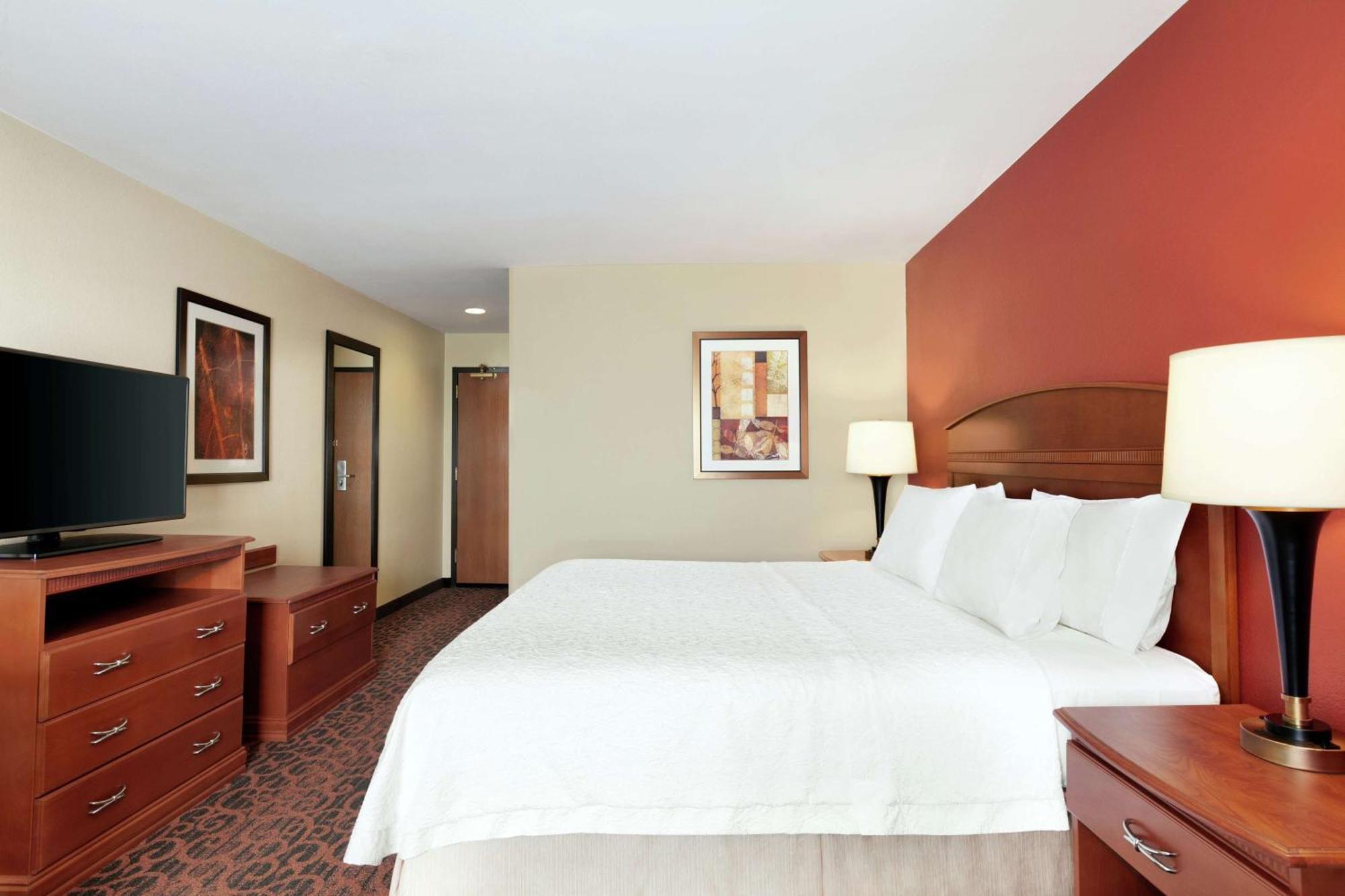 Hampton Inn Houston Стаффорд Экстерьер фото