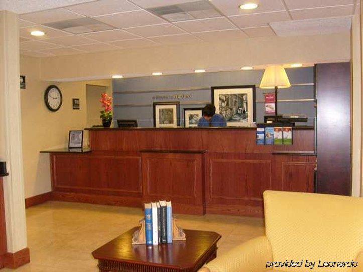 Hampton Inn Houston Стаффорд Интерьер фото